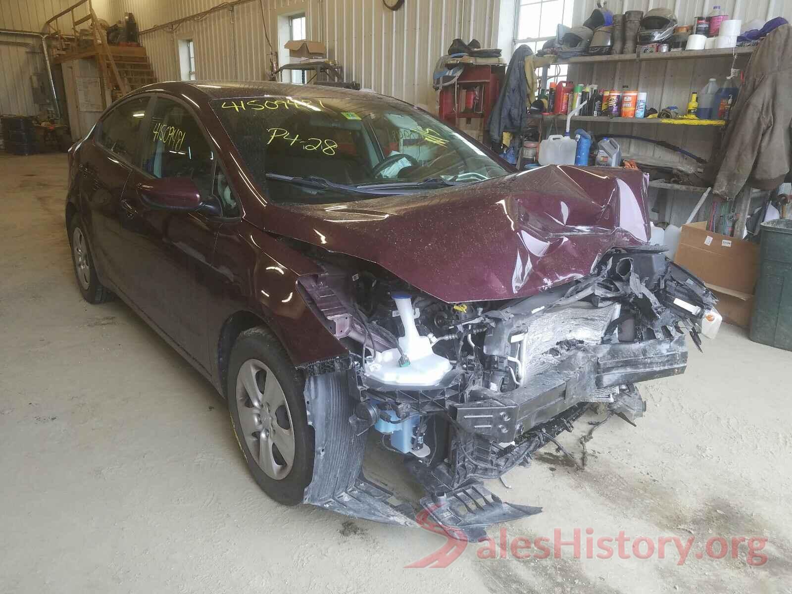 3KPFK4A72JE182171 2018 KIA FORTE