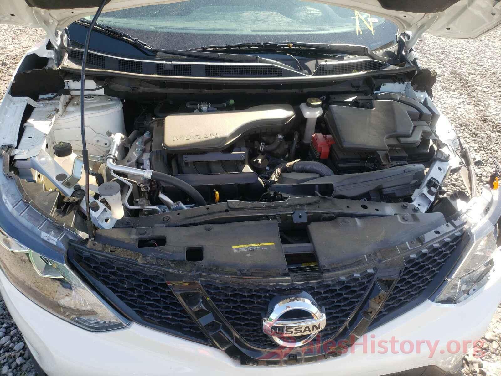 JN1BJ1CP5JW102335 2018 NISSAN ROGUE