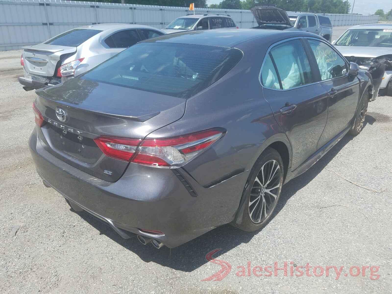 4T1B11HK1JU153641 2018 TOYOTA CAMRY