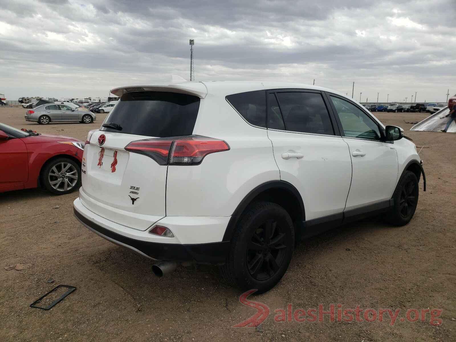 2T3RFREV9JW696000 2018 TOYOTA RAV4