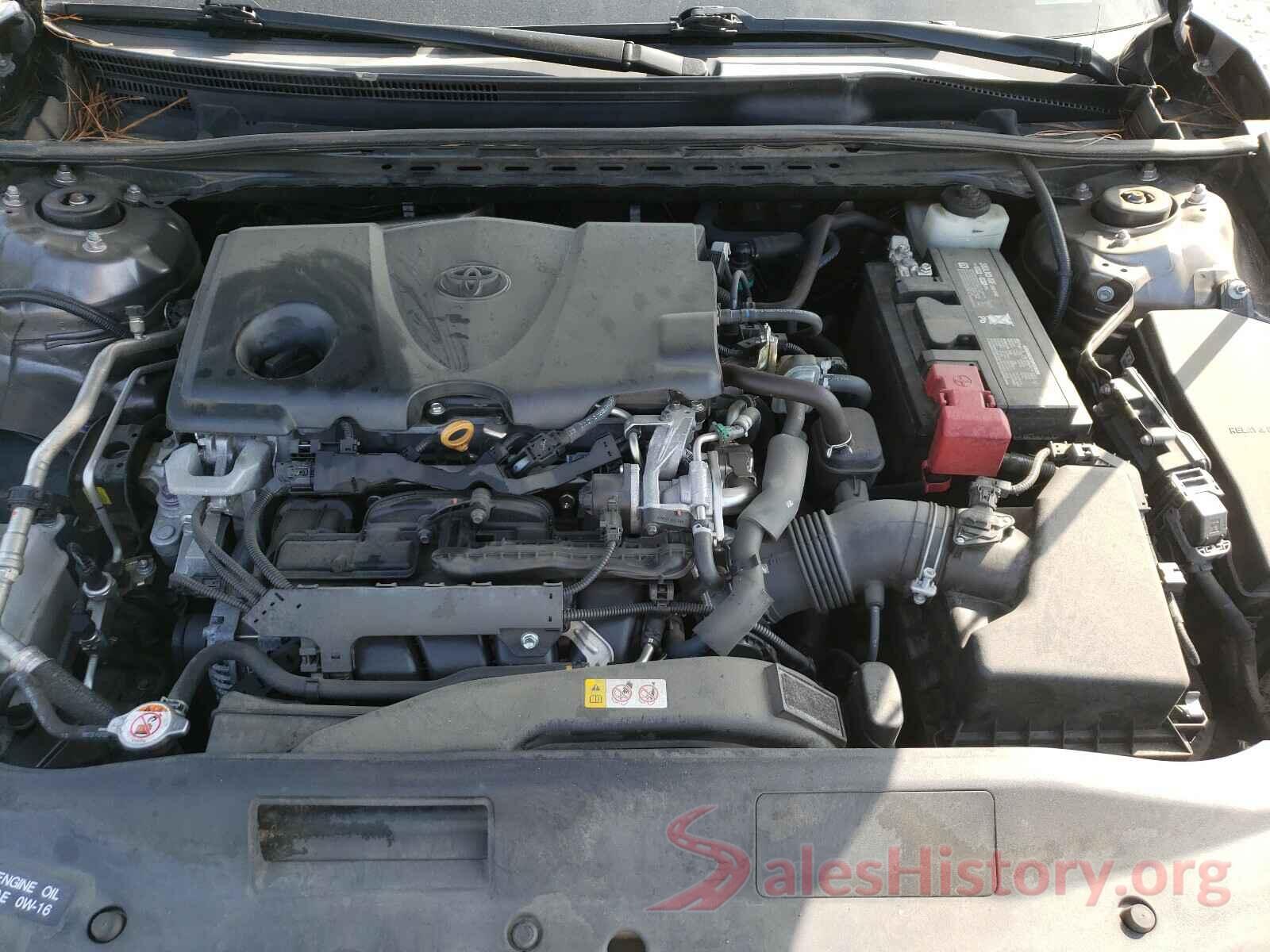 4T1B11HK6JU626143 2018 TOYOTA CAMRY