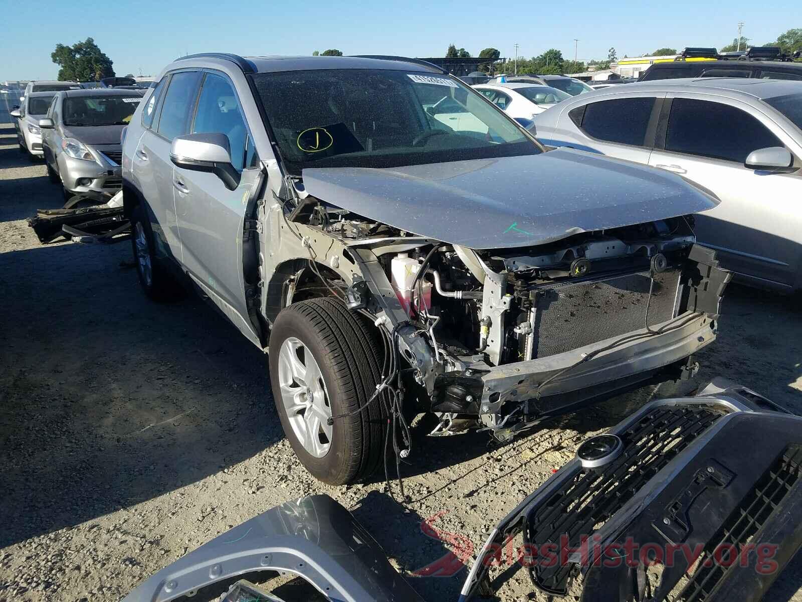 2T3P1RFVXKW027028 2019 TOYOTA RAV4