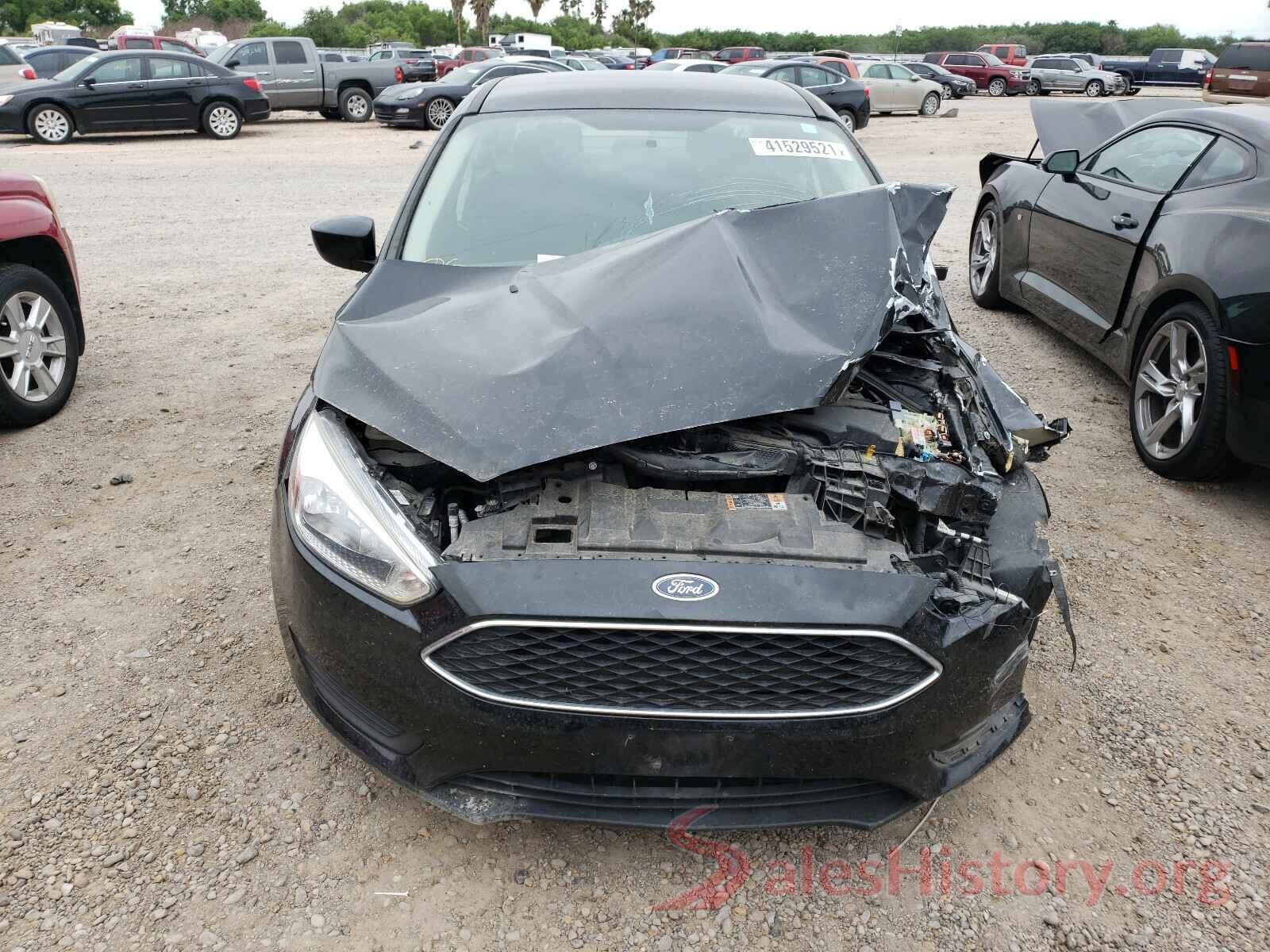 1FADP3F22JL269551 2018 FORD FOCUS