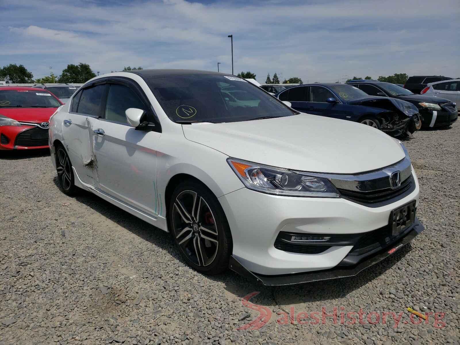 1HGCR2F57HA138465 2017 HONDA ACCORD