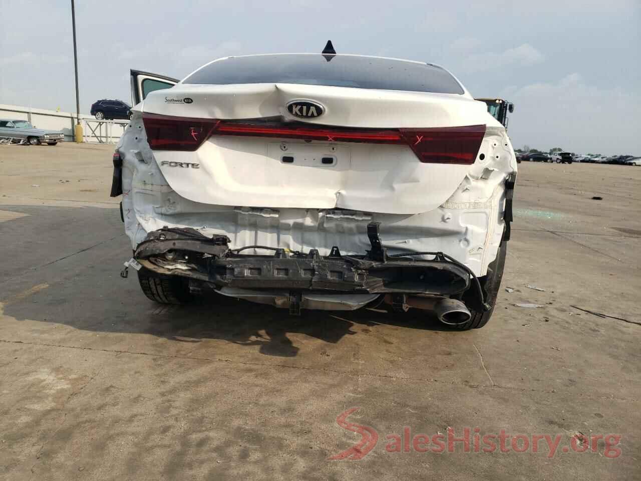 3KPF24AD8KE128669 2019 KIA FORTE