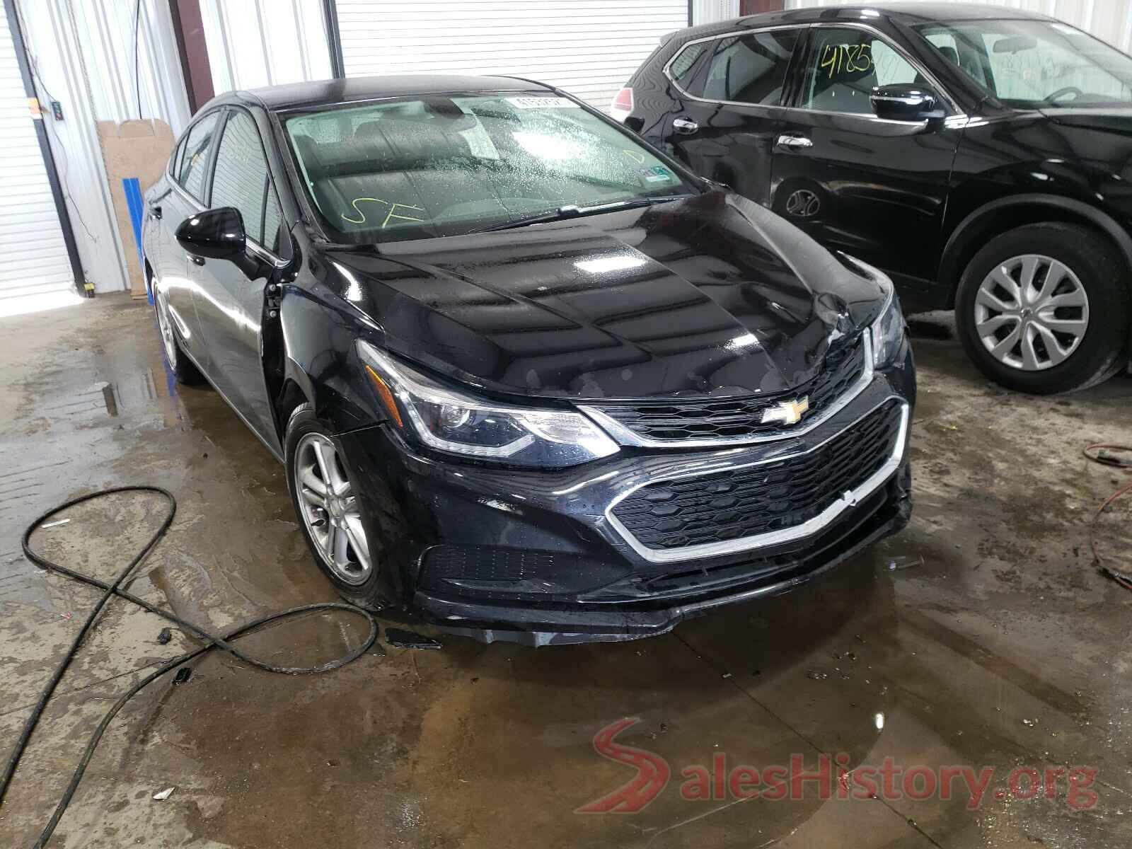 1G1BE5SM1J7243695 2018 CHEVROLET CRUZE