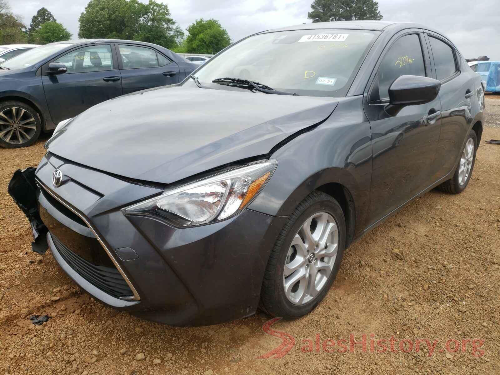 3MYDLBYV6JY306777 2018 TOYOTA YARIS