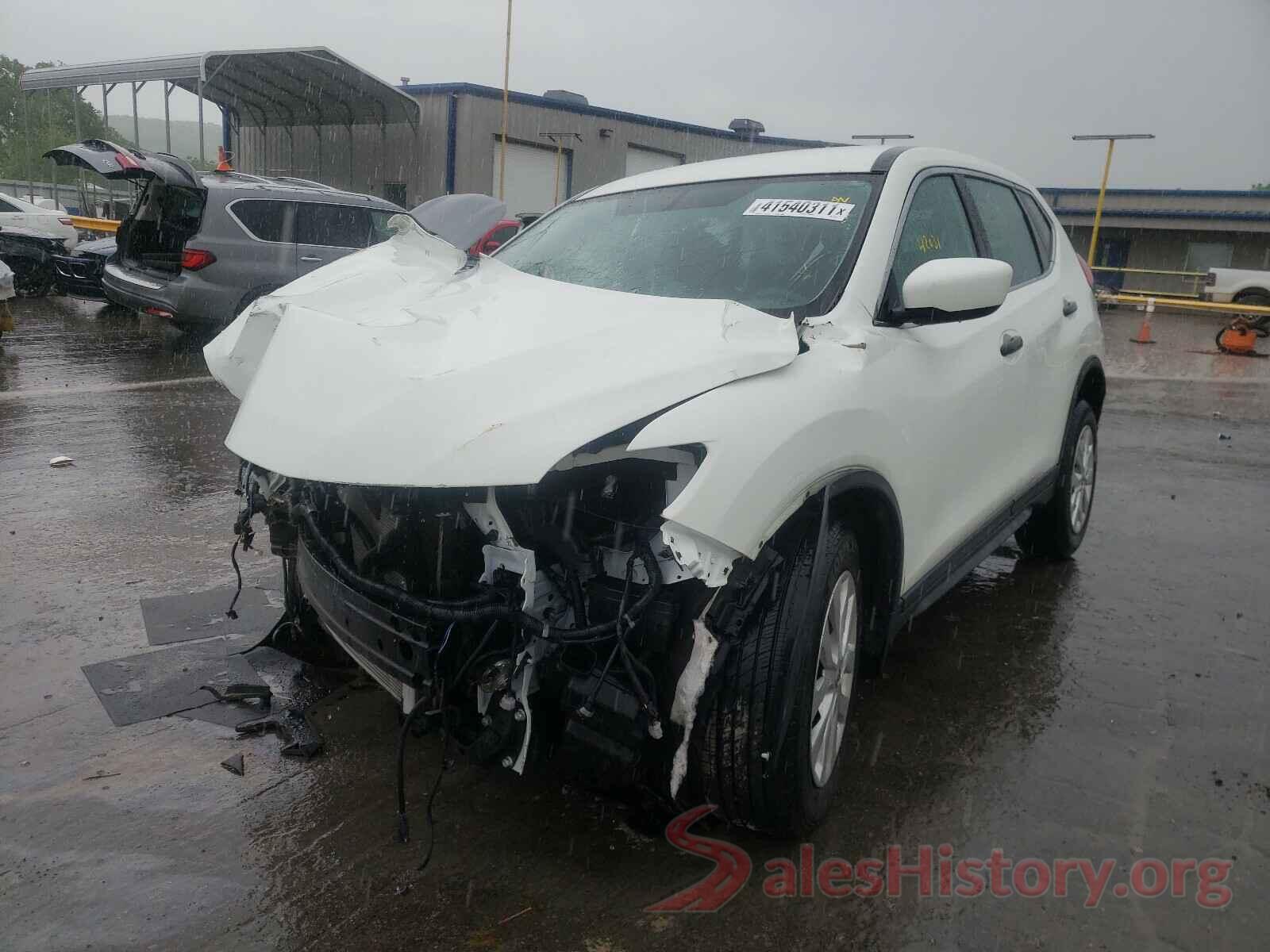 KNMAT2MT4JP568711 2018 NISSAN ROGUE