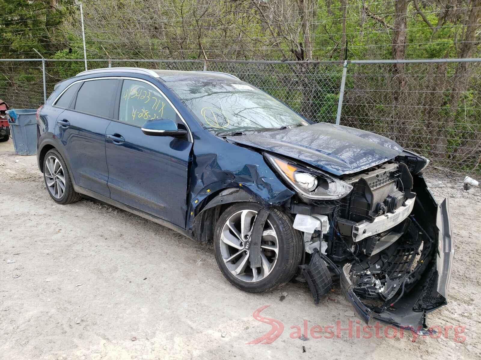 KNDCE3LC0H5067931 2017 KIA NIRO