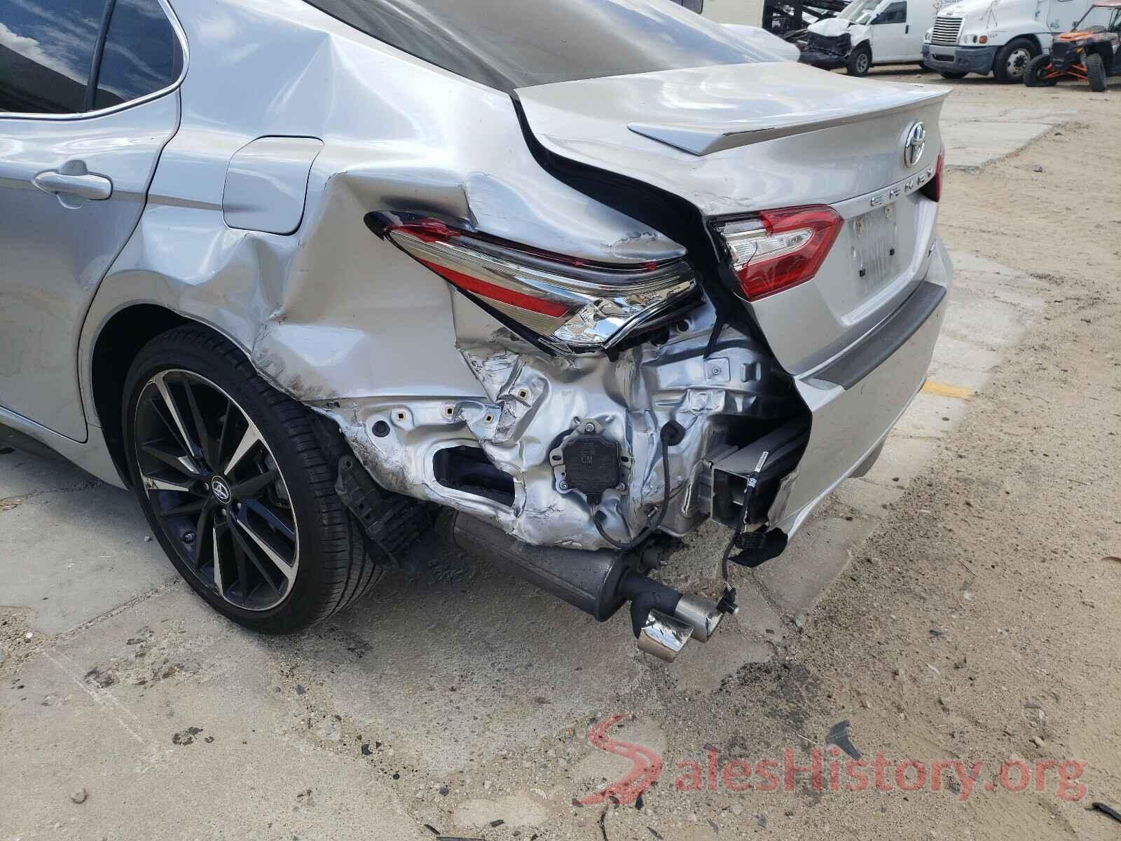 4T1BZ1HK6JU005963 2018 TOYOTA CAMRY