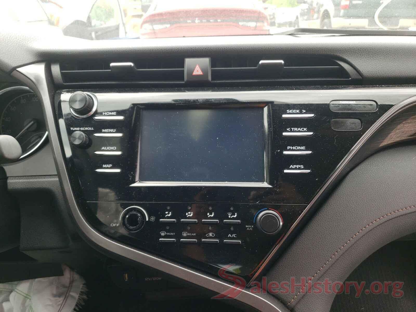 4T1B11HK3KU700233 2019 TOYOTA CAMRY