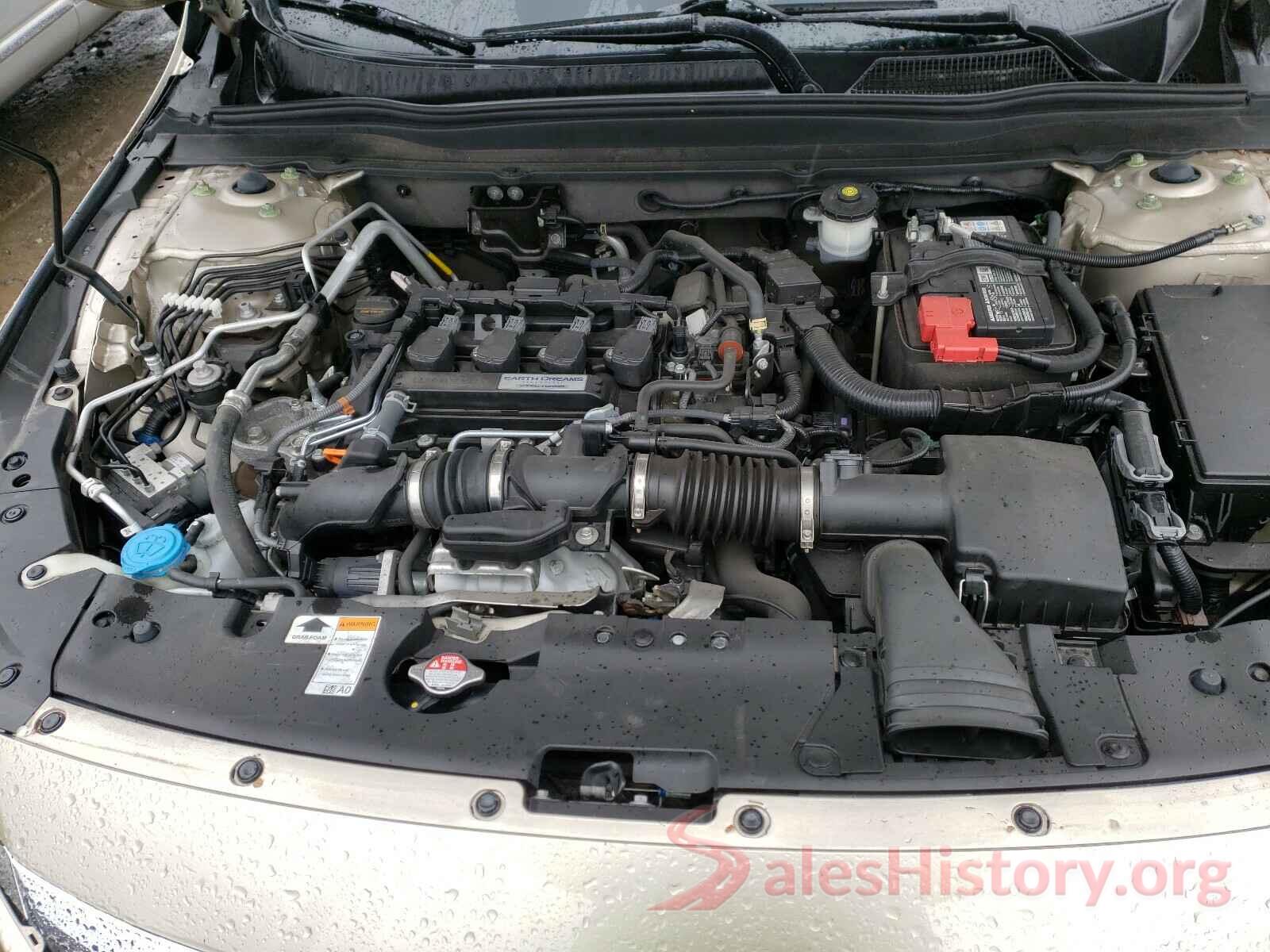 1HGCV1F11JA118804 2018 HONDA ACCORD