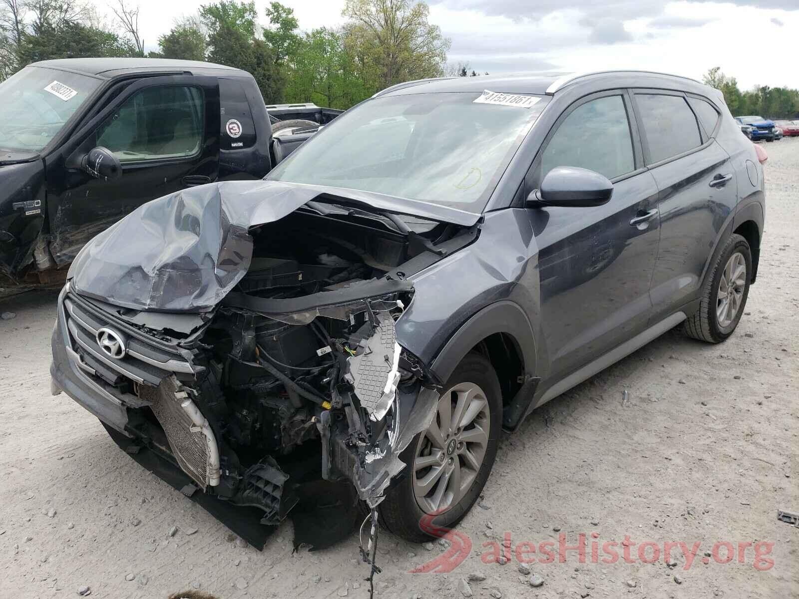 KM8J3CA41JU605861 2018 HYUNDAI TUCSON