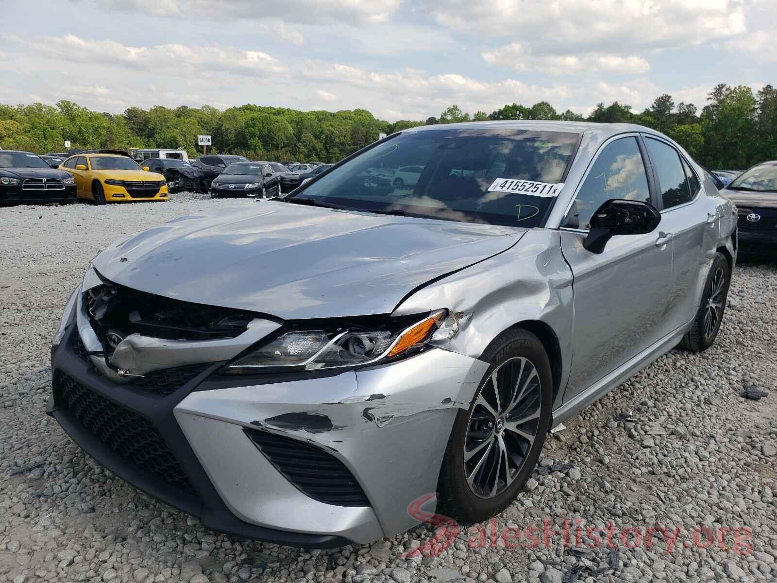 4T1B11HK1JU534695 2018 TOYOTA CAMRY