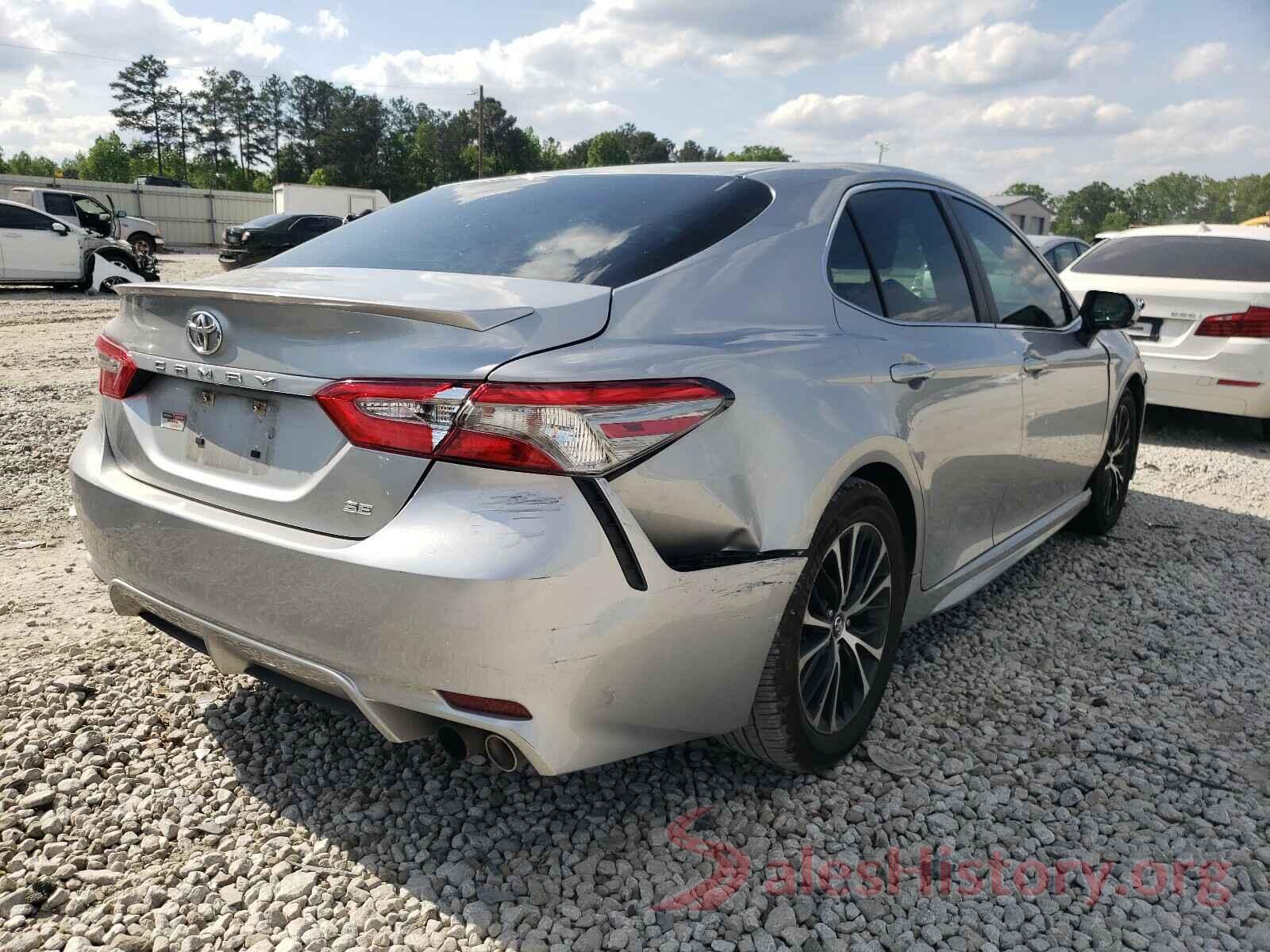 4T1B11HK1JU534695 2018 TOYOTA CAMRY