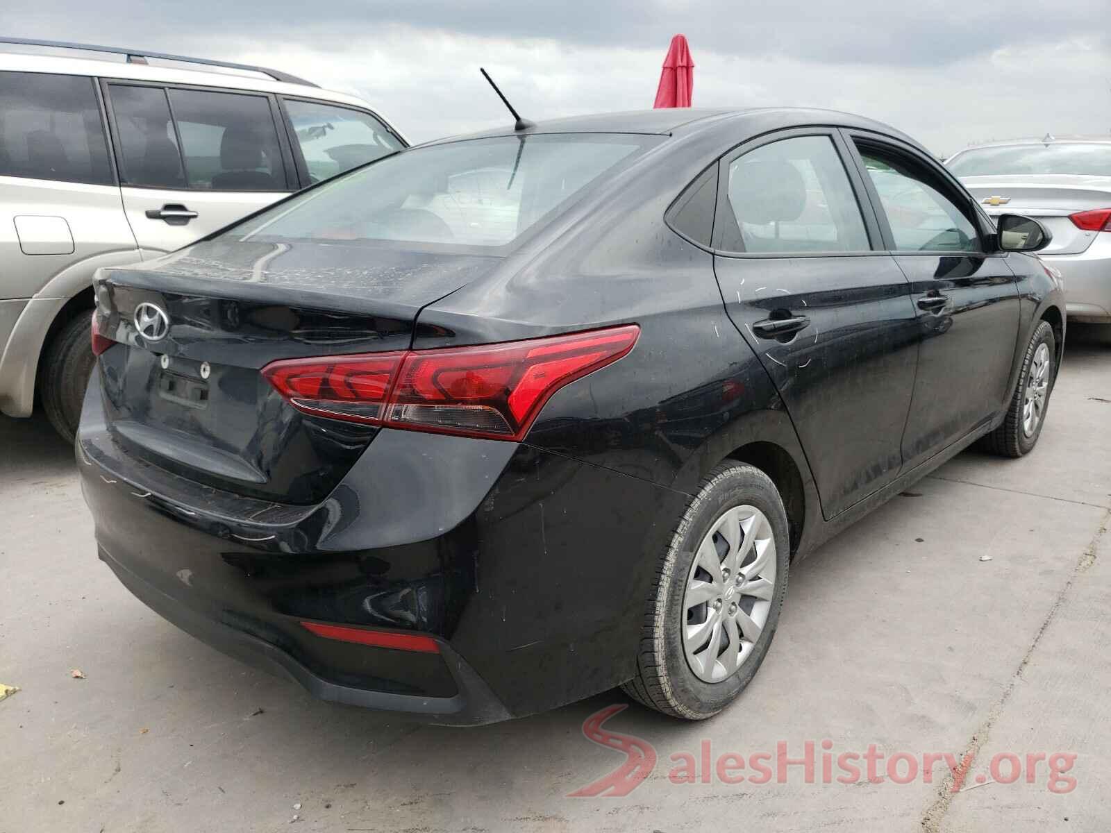 3KPC24A32JE025451 2018 HYUNDAI ACCENT