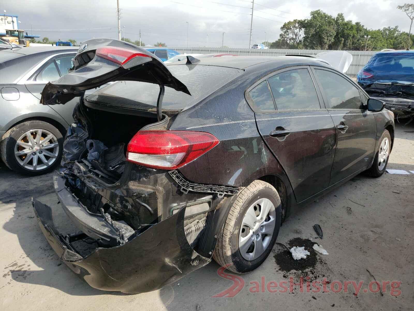 3KPFK4A72HE026822 2017 KIA FORTE