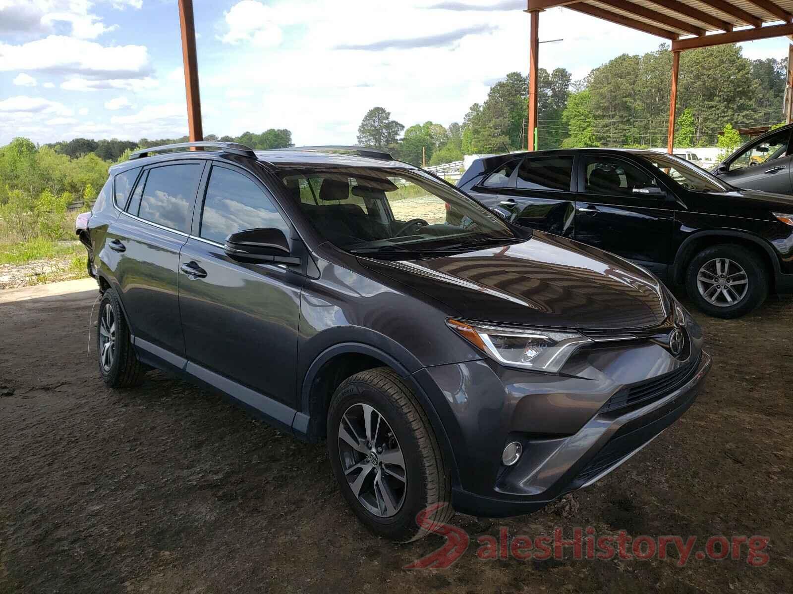 2T3WFREV4JW445887 2018 TOYOTA RAV4