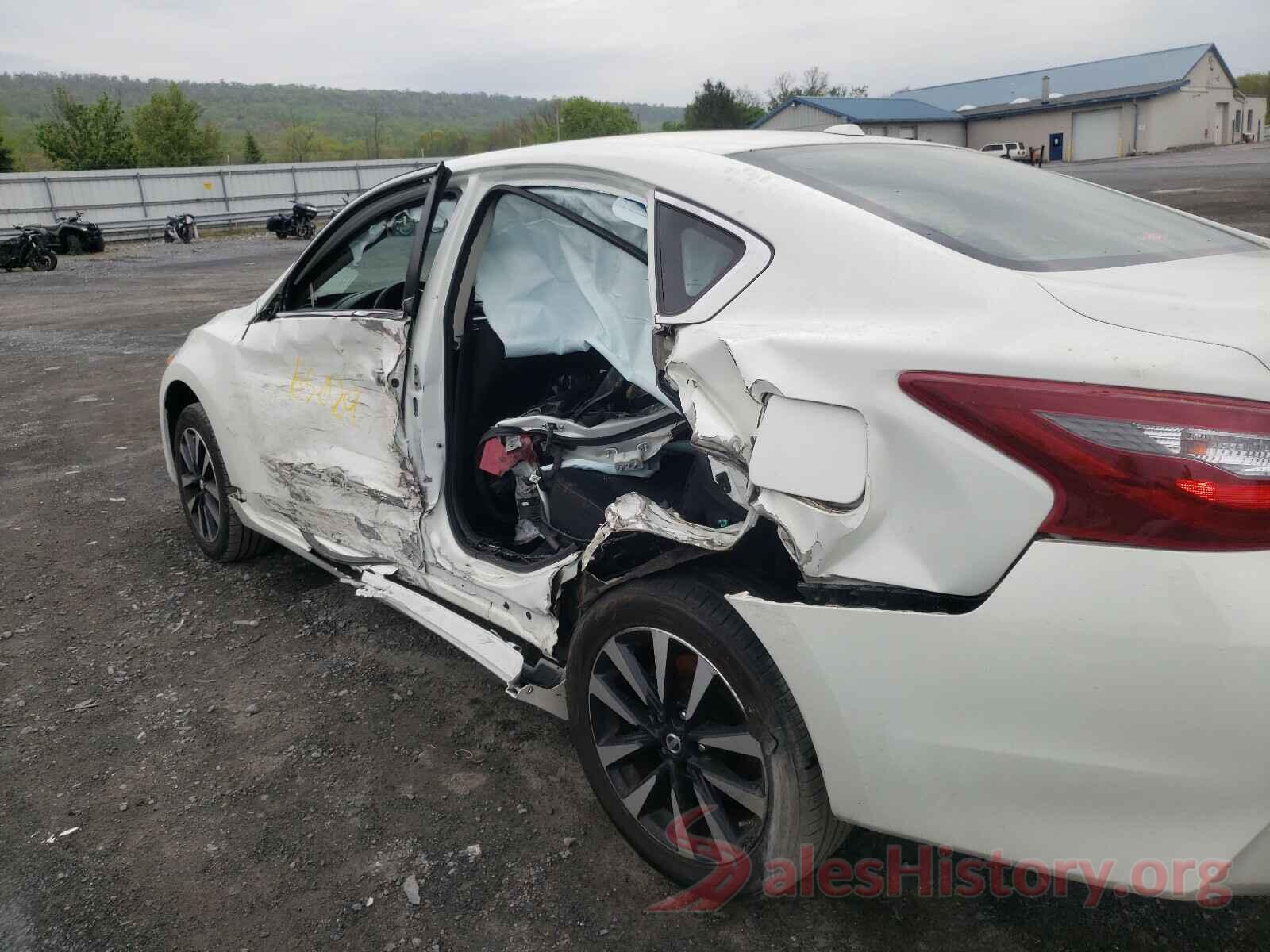 1N4AL3APXJC159543 2018 NISSAN ALTIMA