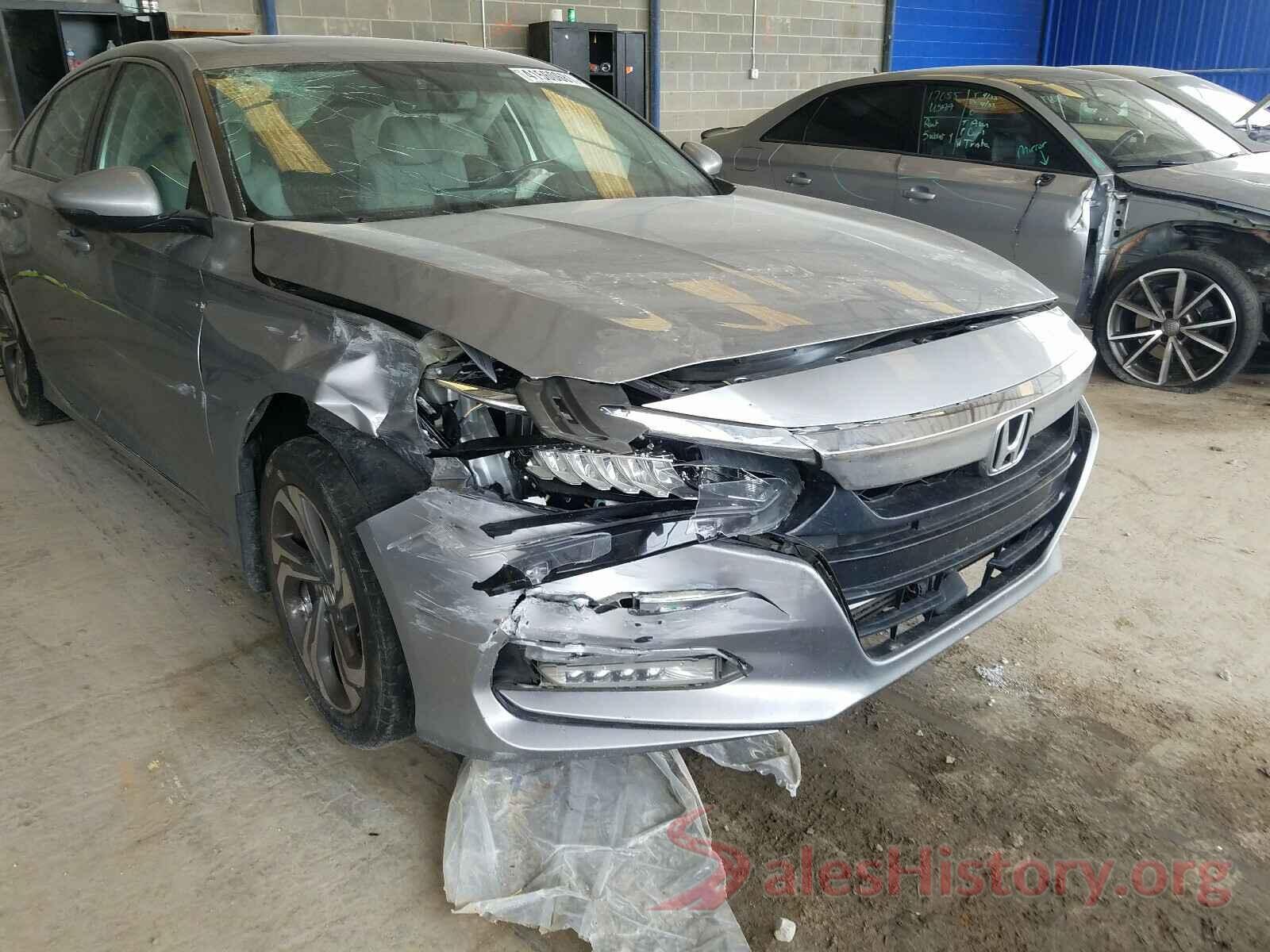 1HGCV1F54JA155946 2018 HONDA ACCORD