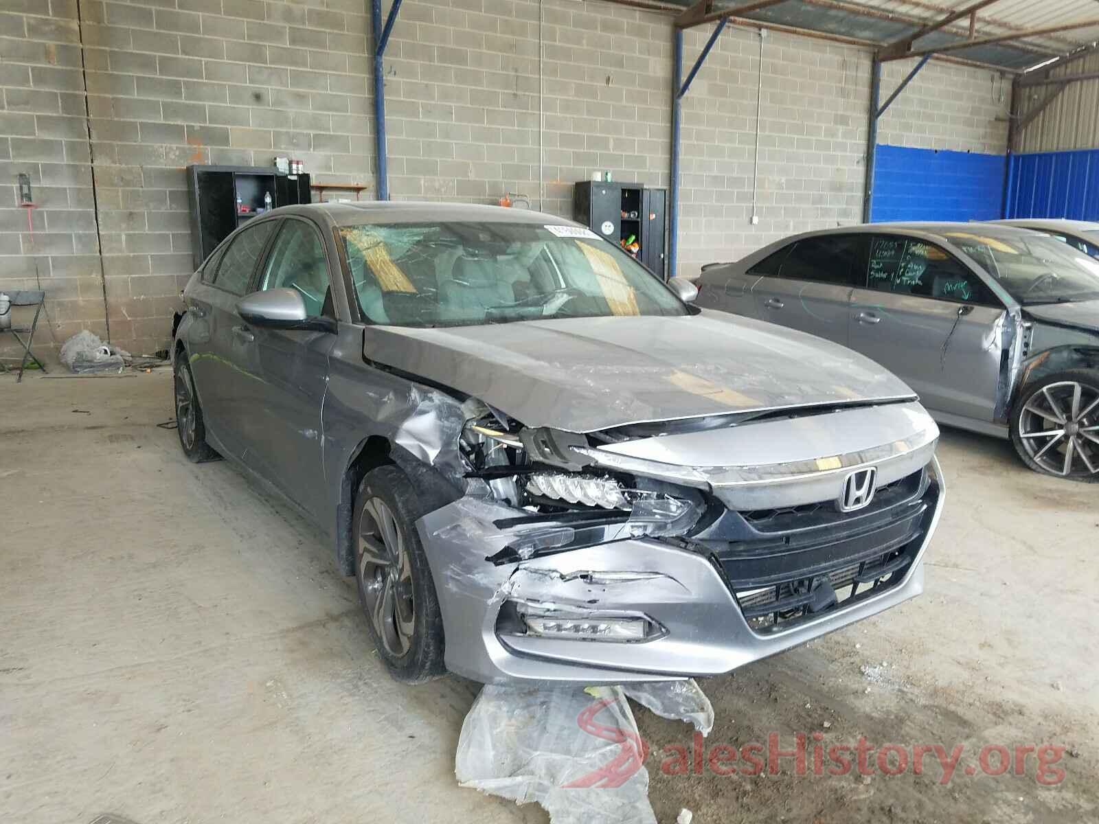 1HGCV1F54JA155946 2018 HONDA ACCORD