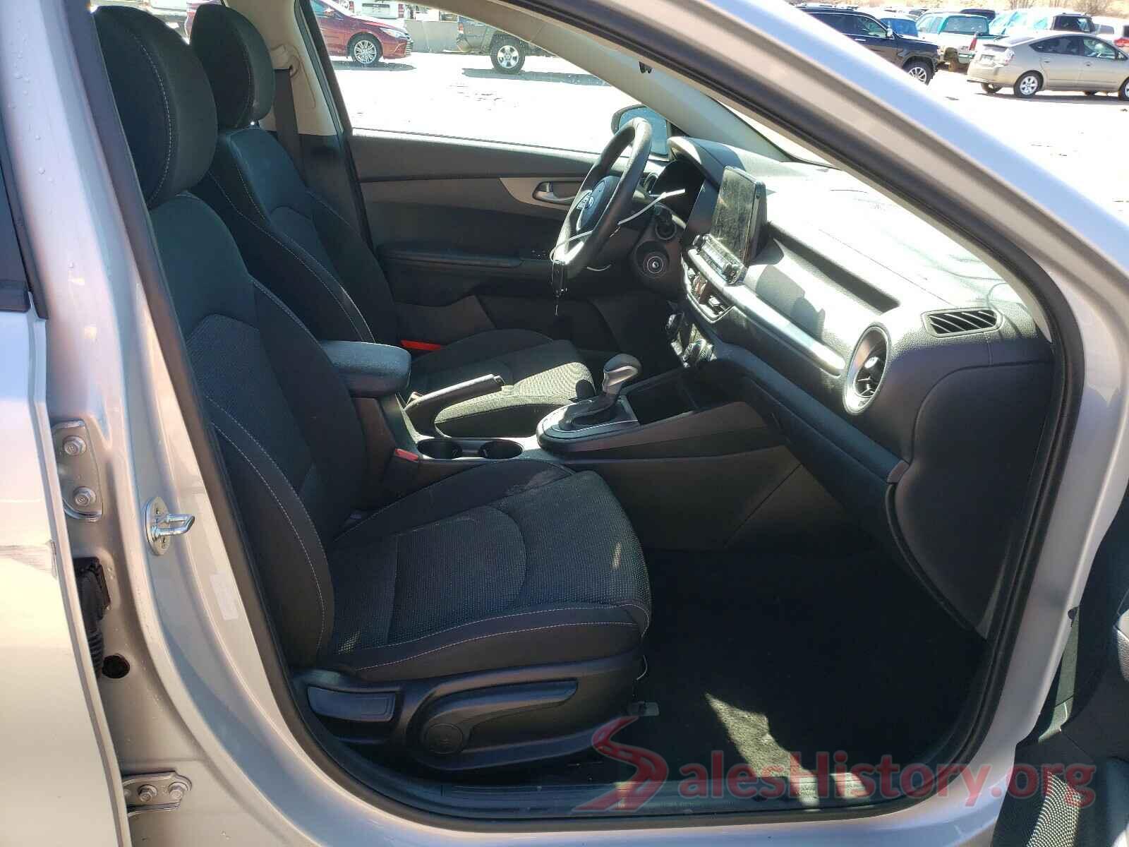 3KPF24ADXKE008419 2019 KIA FORTE