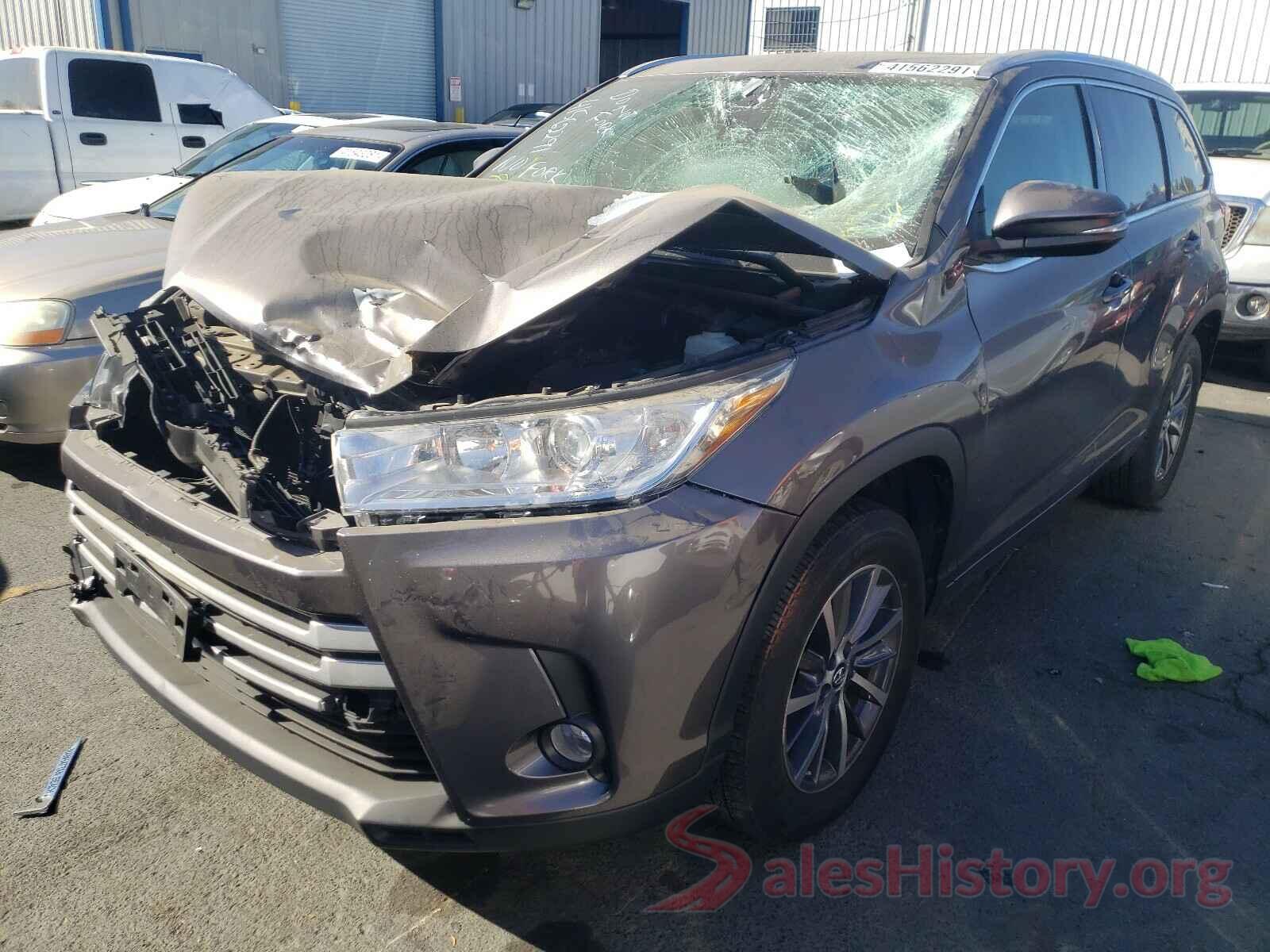 5TDKZRFH0HS526329 2017 TOYOTA HIGHLANDER