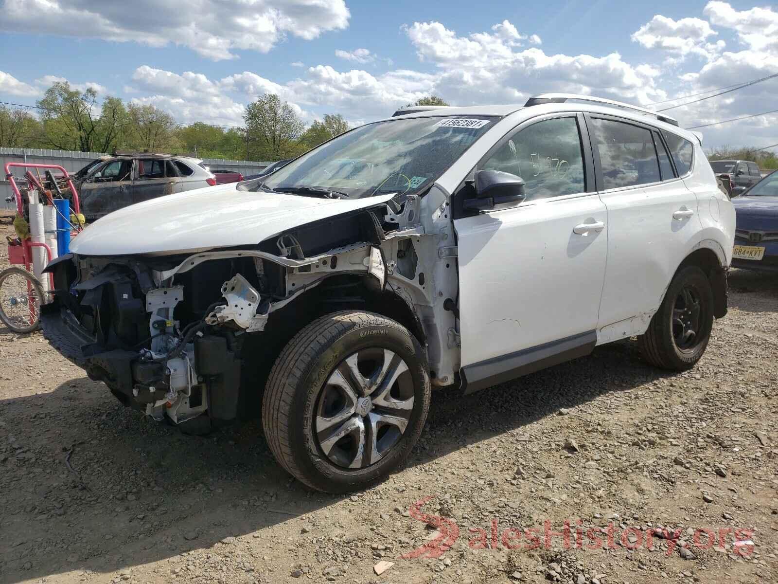 2T3BFREVXJW725568 2018 TOYOTA RAV4