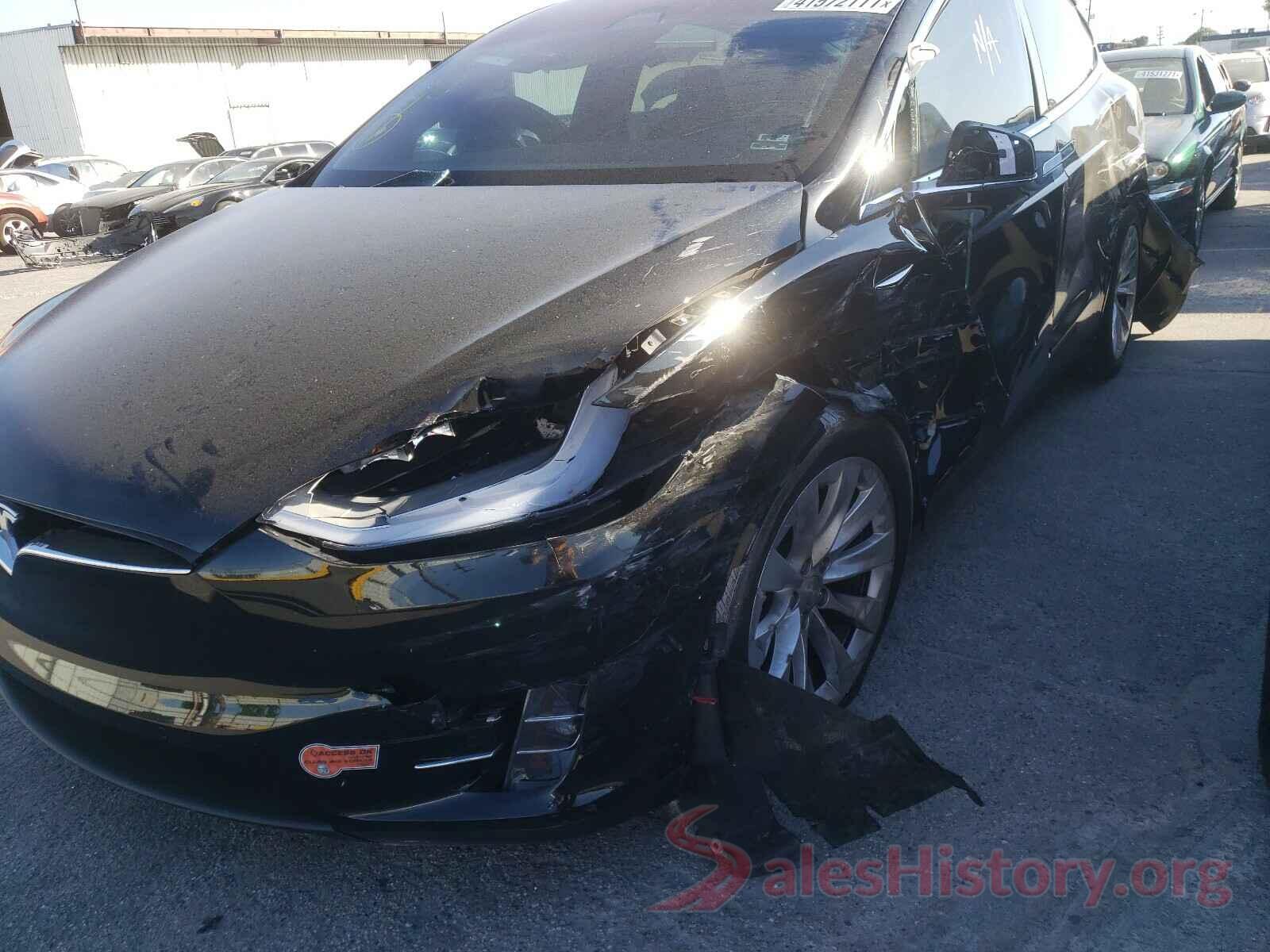 5YJXCDE25KF211819 2019 TESLA MODEL X