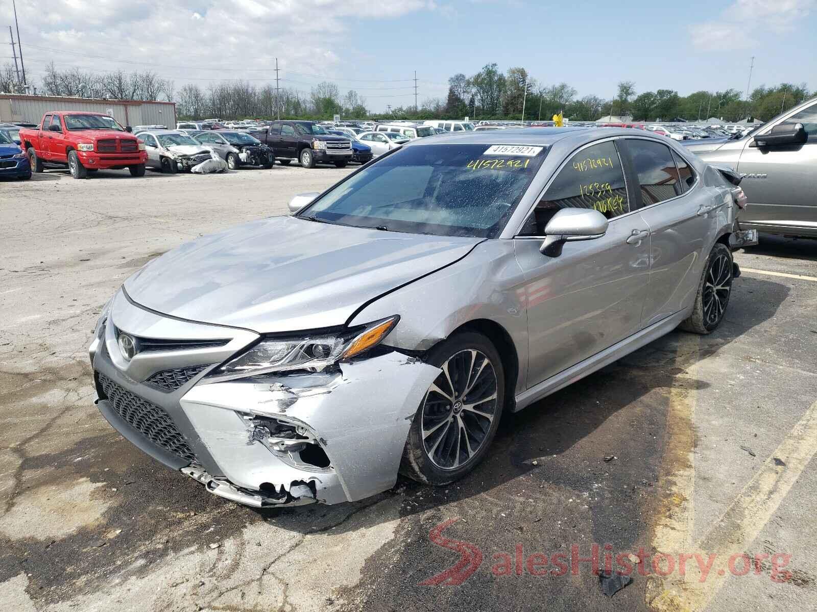 4T1B11HK4JU139751 2018 TOYOTA CAMRY