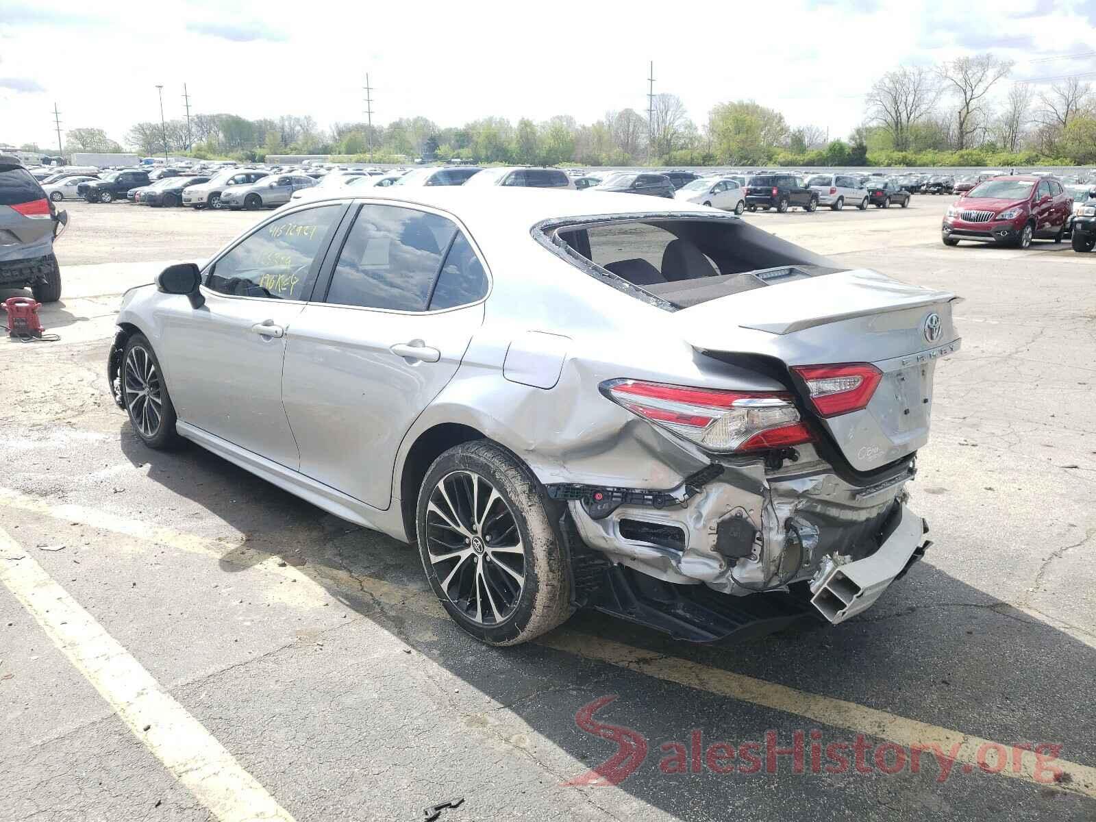 4T1B11HK4JU139751 2018 TOYOTA CAMRY