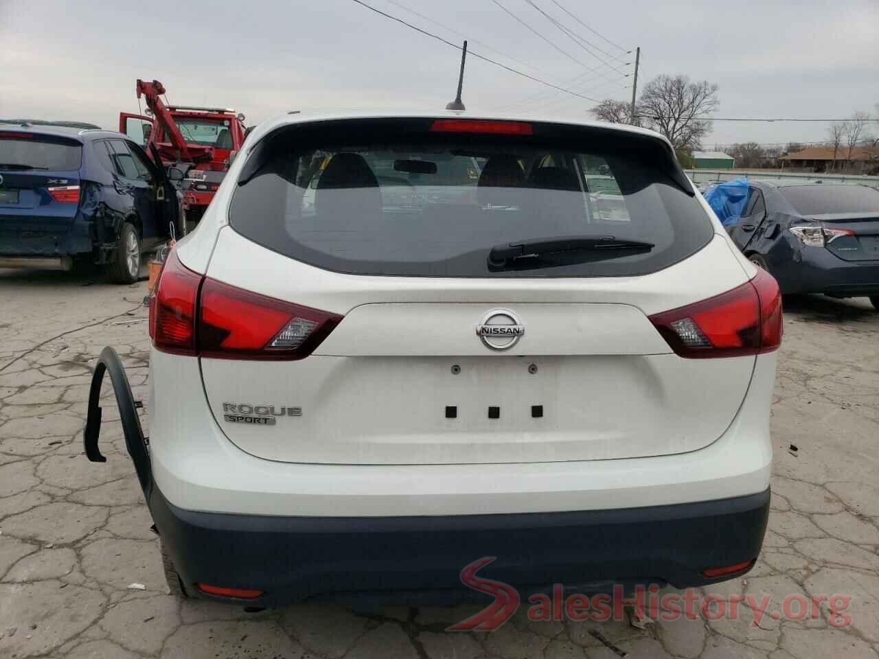 JN1BJ1CP4JW156046 2018 NISSAN ROGUE