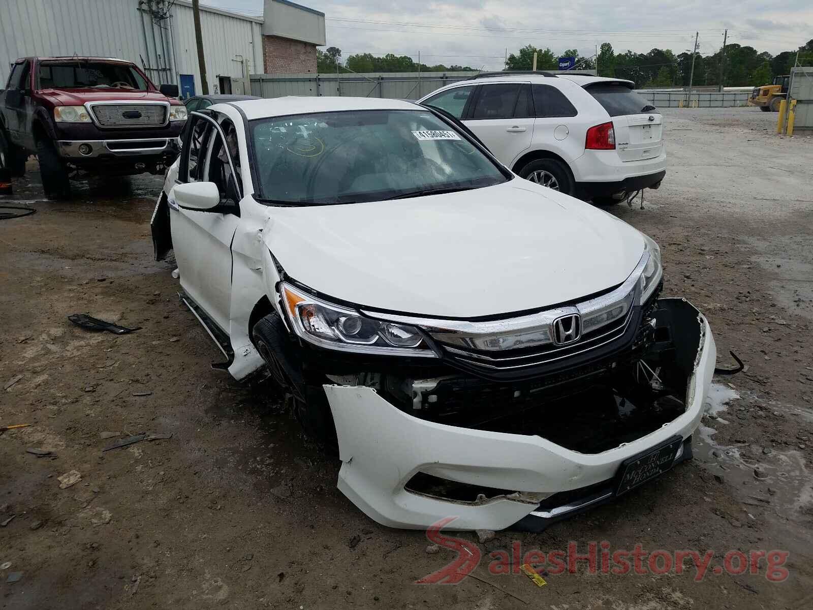 1HGCR2F53HA038427 2017 HONDA ACCORD