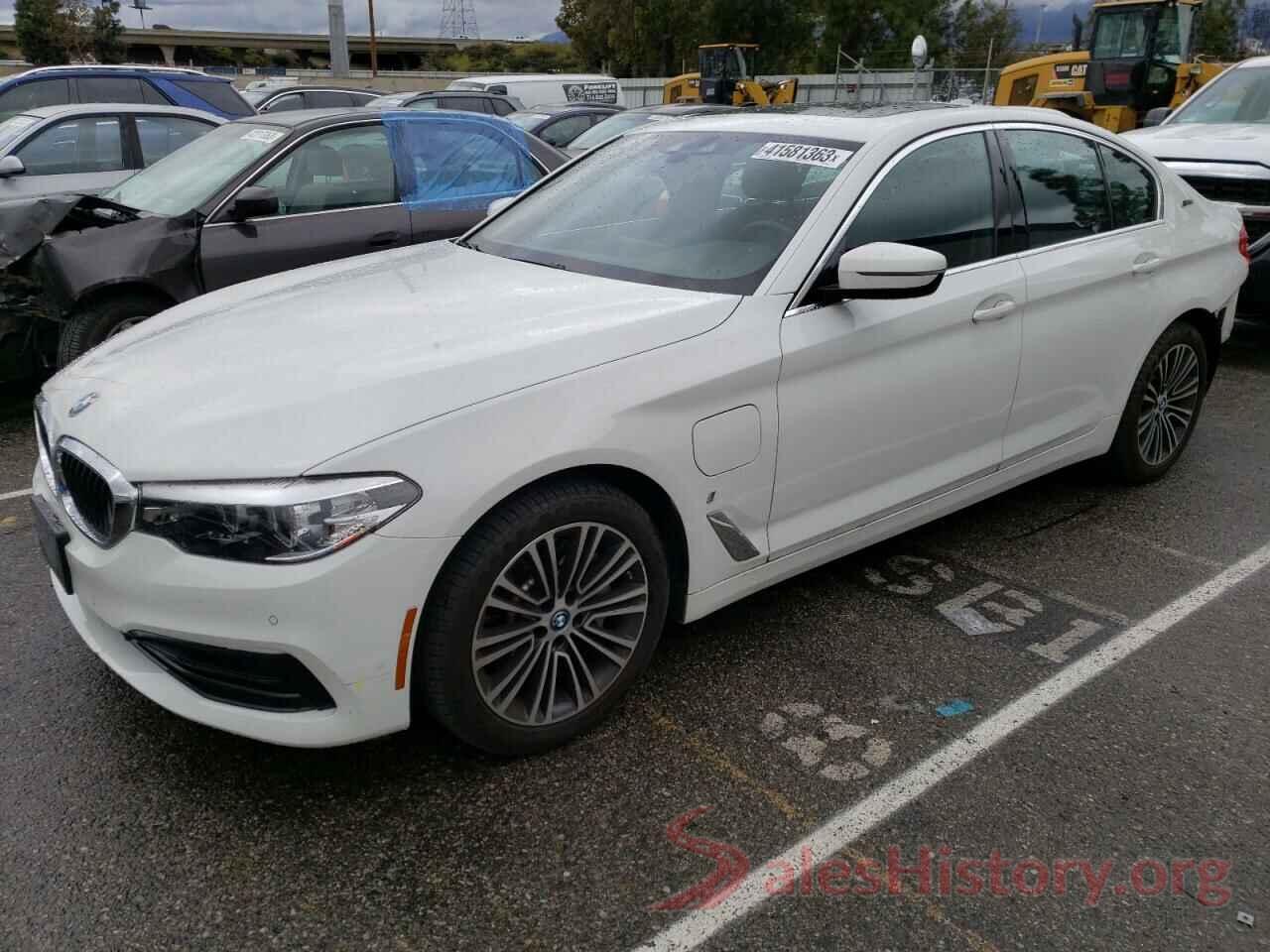 WBAJA9C55KB388392 2019 BMW 5 SERIES