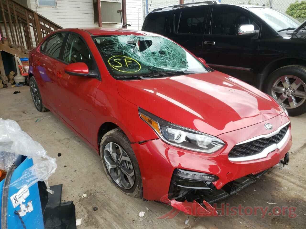 3KPF24ADXME303975 2021 KIA FORTE