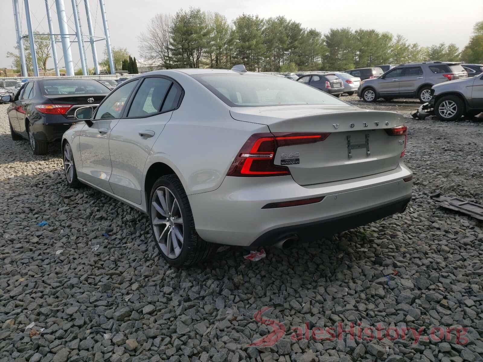 7JRA22TK2KG014971 2019 VOLVO S60