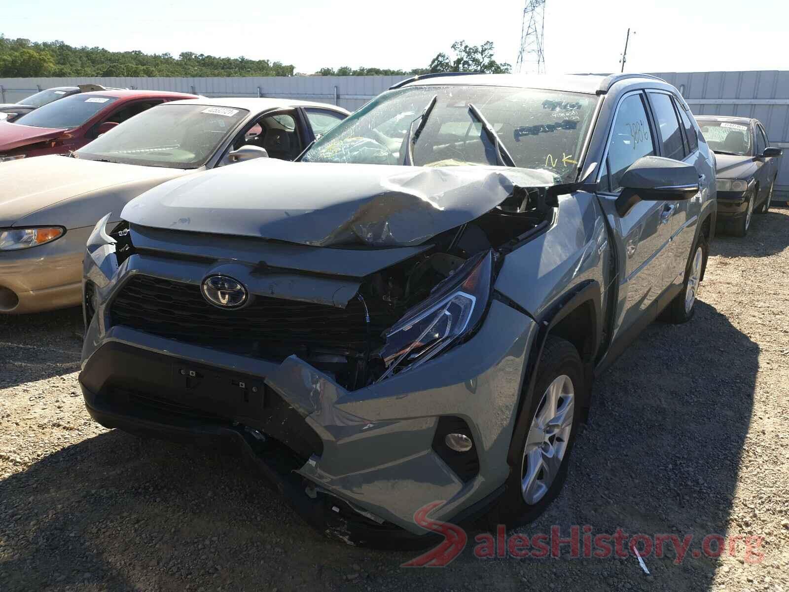 2T3R6RFV1MW015945 2021 TOYOTA RAV4