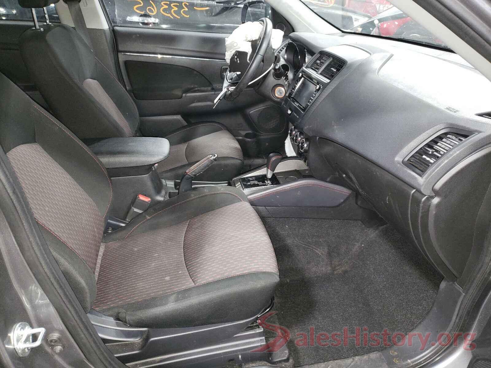 JA4AP3AU7JU008877 2018 MITSUBISHI OUTLANDER