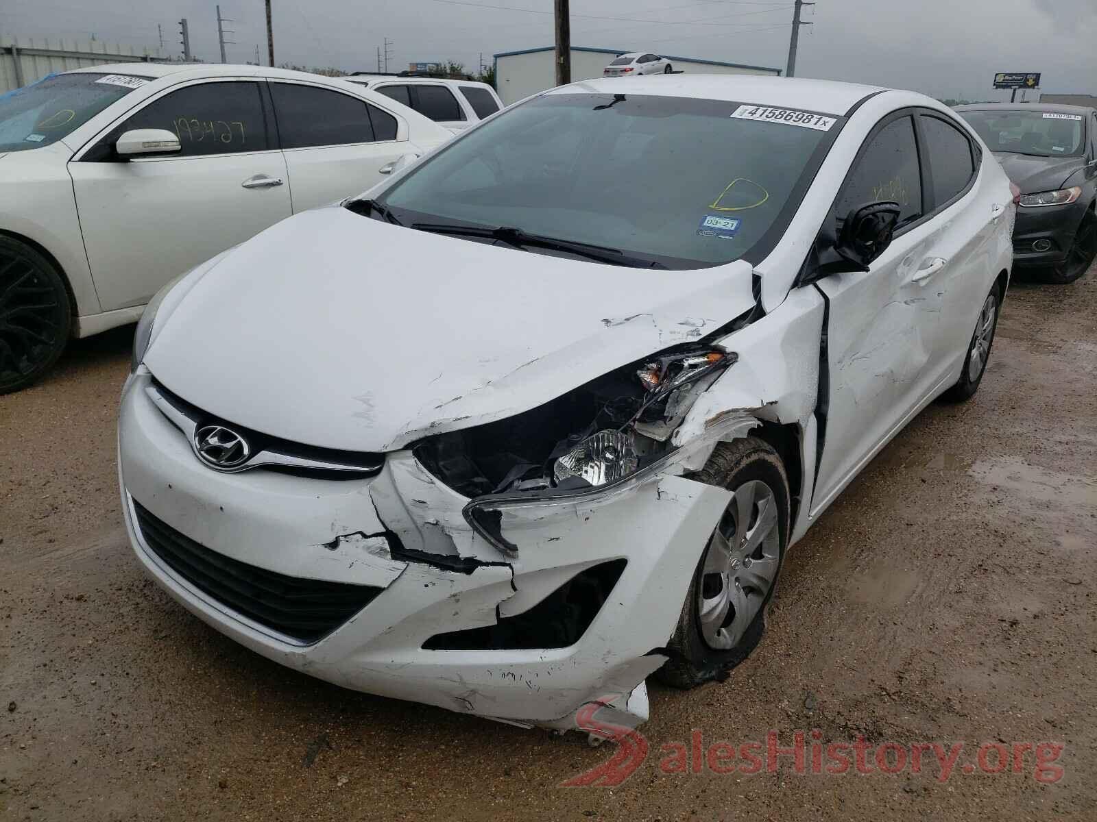 5NPDH4AE3GH748069 2016 HYUNDAI ELANTRA