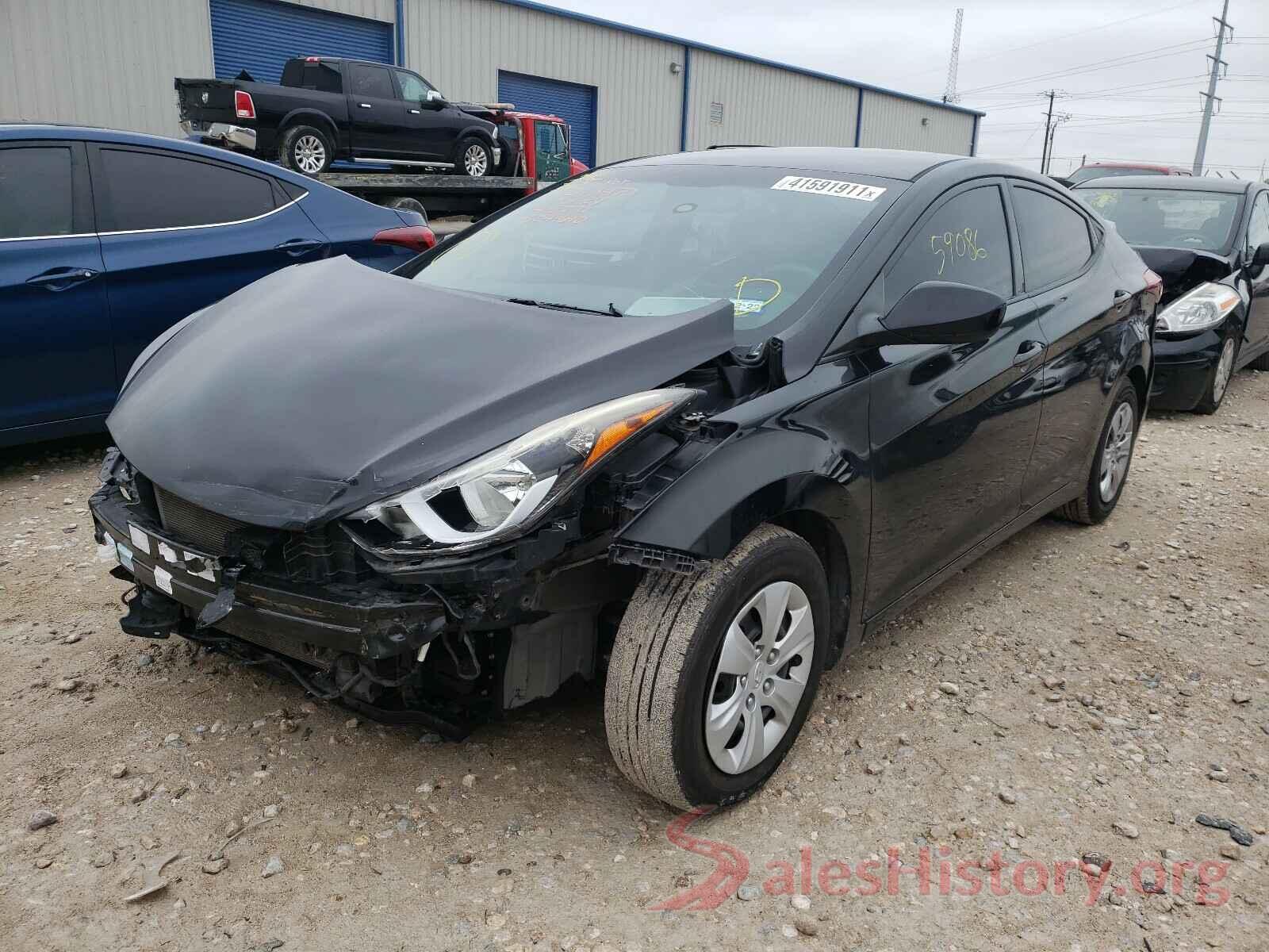 5NPDH4AE9GH718252 2016 HYUNDAI ELANTRA