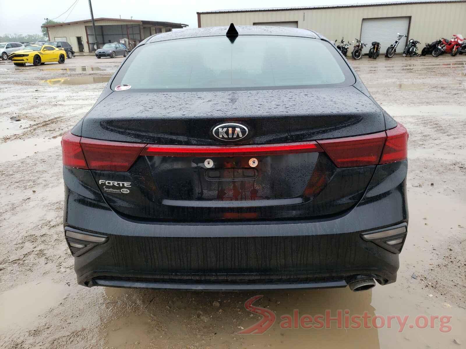 3KPF24AD9KE058941 2019 KIA FORTE