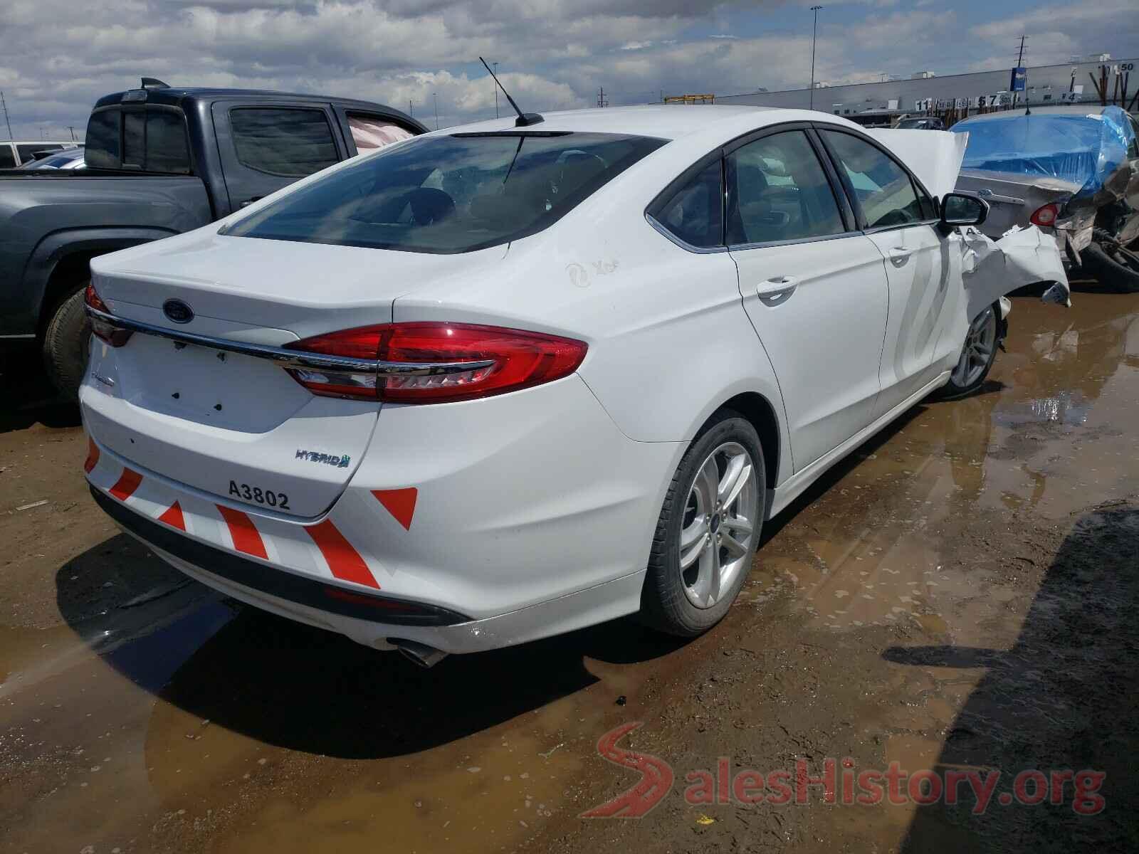 3FA6P0UU4JR241621 2018 FORD FUSION