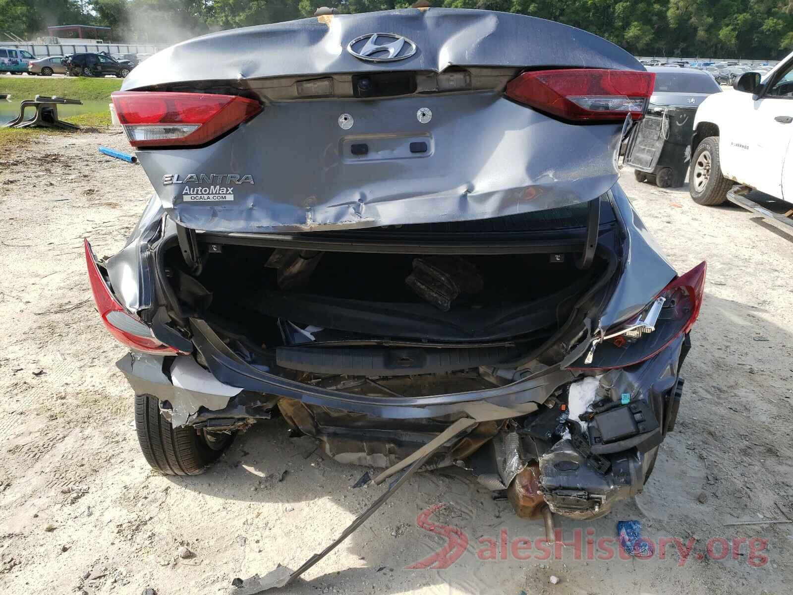 5NPD84LF1JH369052 2018 HYUNDAI ELANTRA