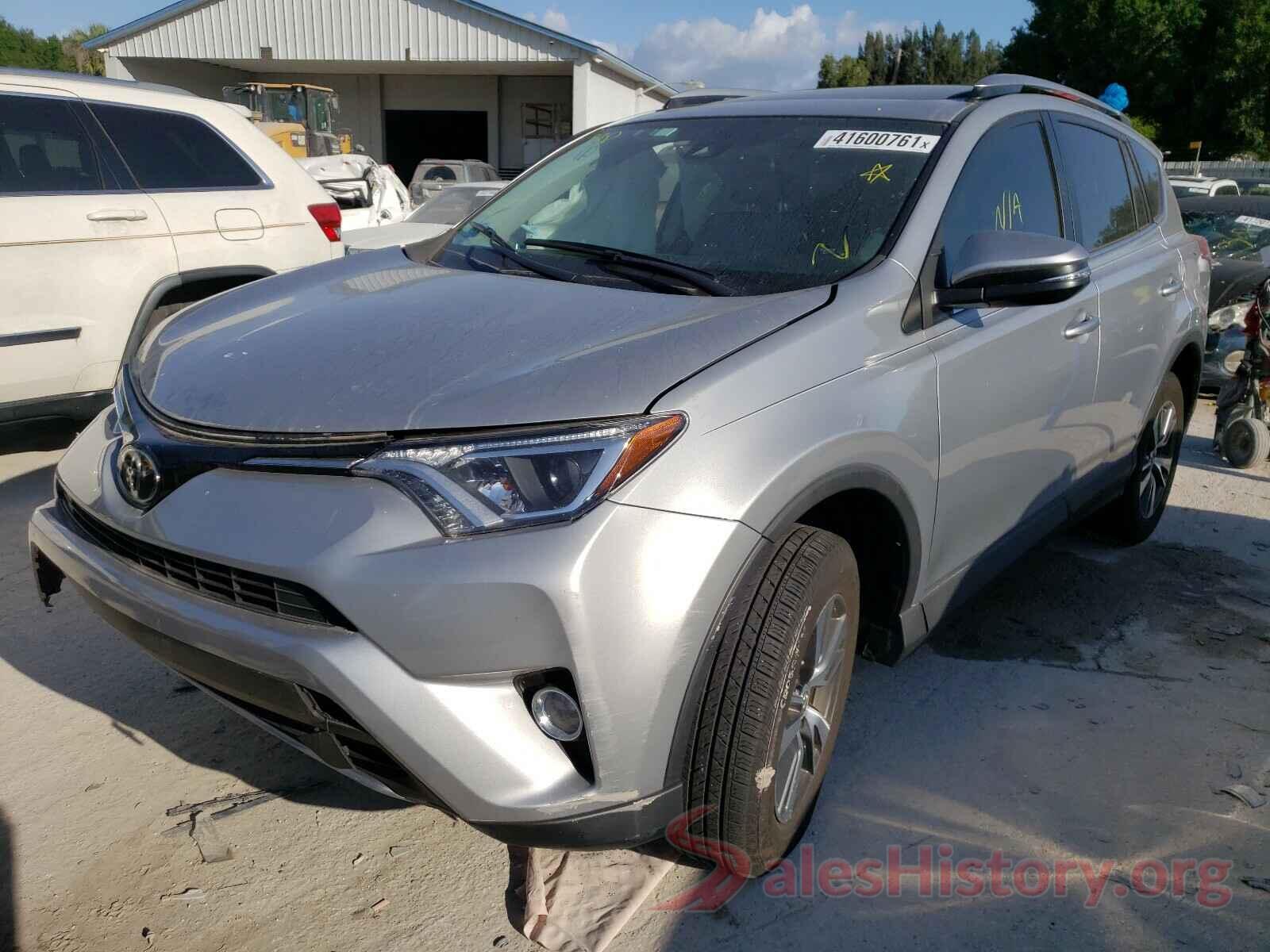 2T3WFREV1JW431347 2018 TOYOTA RAV4