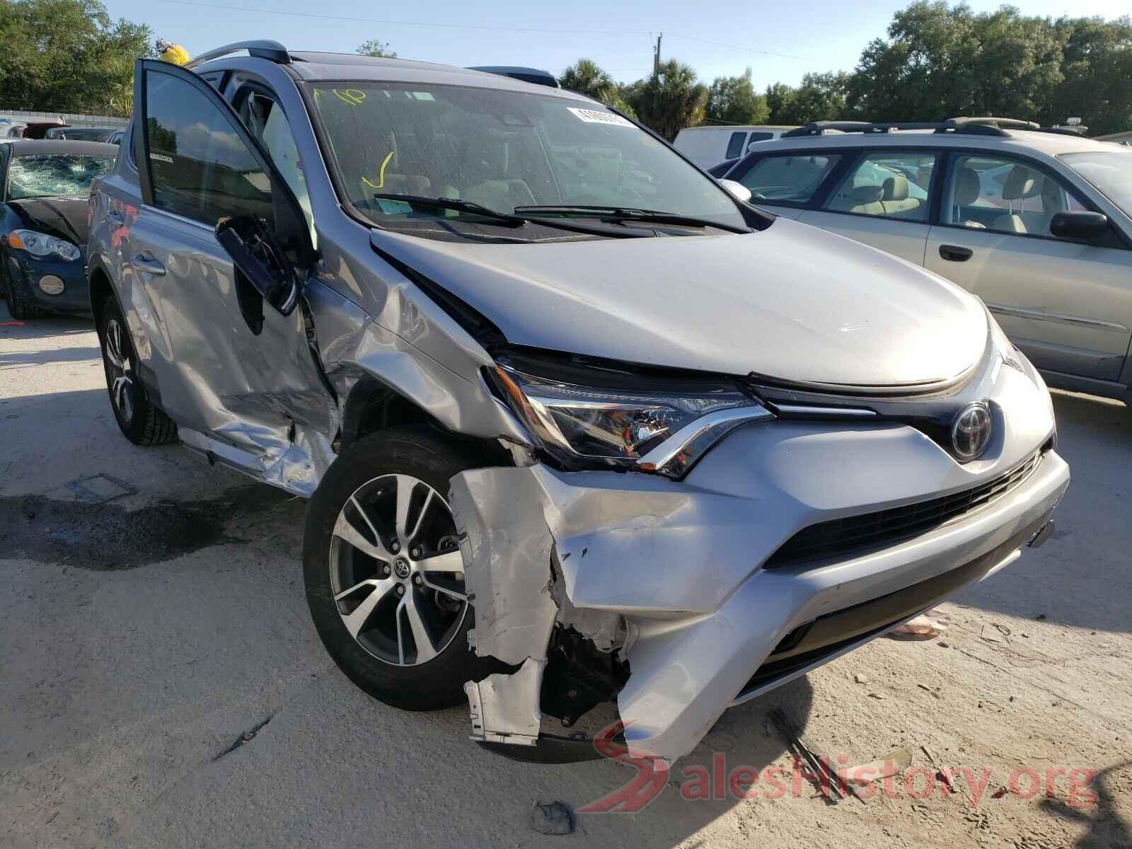 2T3WFREV1JW431347 2018 TOYOTA RAV4