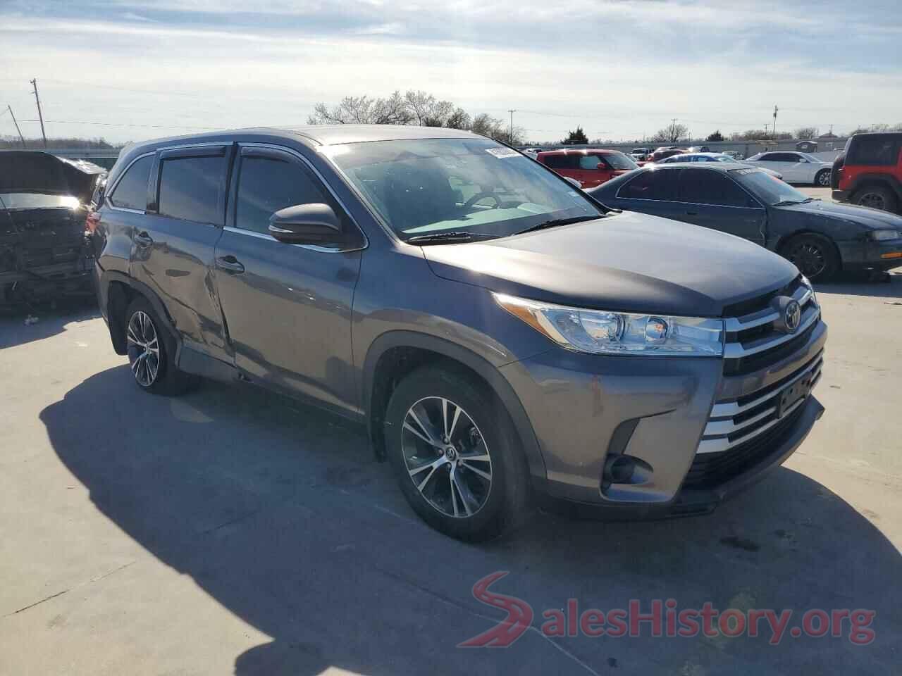 5TDZARFH2KS043373 2019 TOYOTA HIGHLANDER