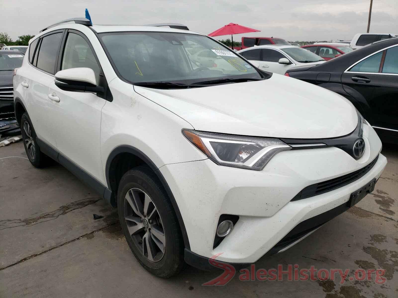 JTMWFREV6HJ148984 2017 TOYOTA RAV4