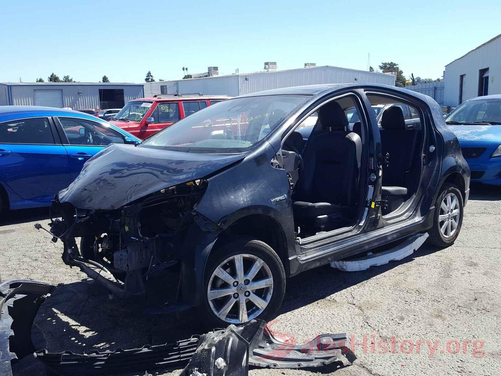 JTDKDTB39H1592137 2017 TOYOTA PRIUS