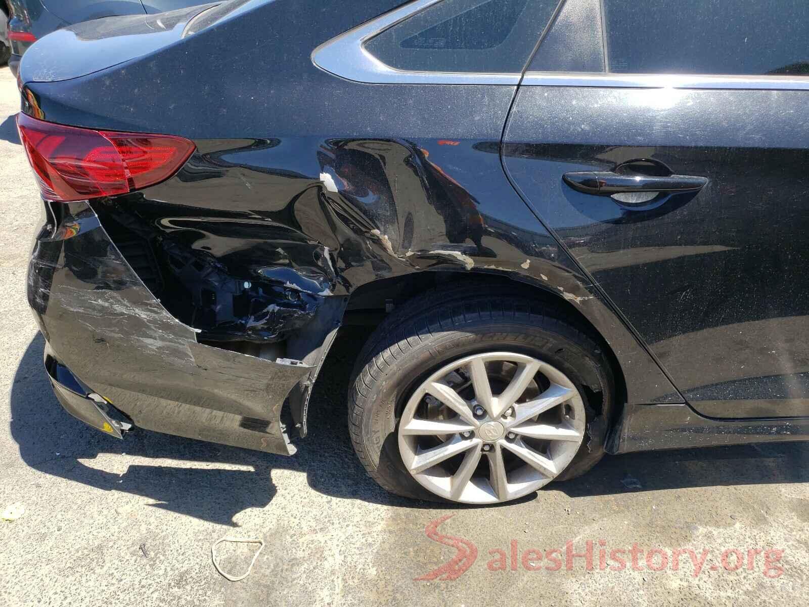 5NPE24AA9JH696098 2018 HYUNDAI SONATA