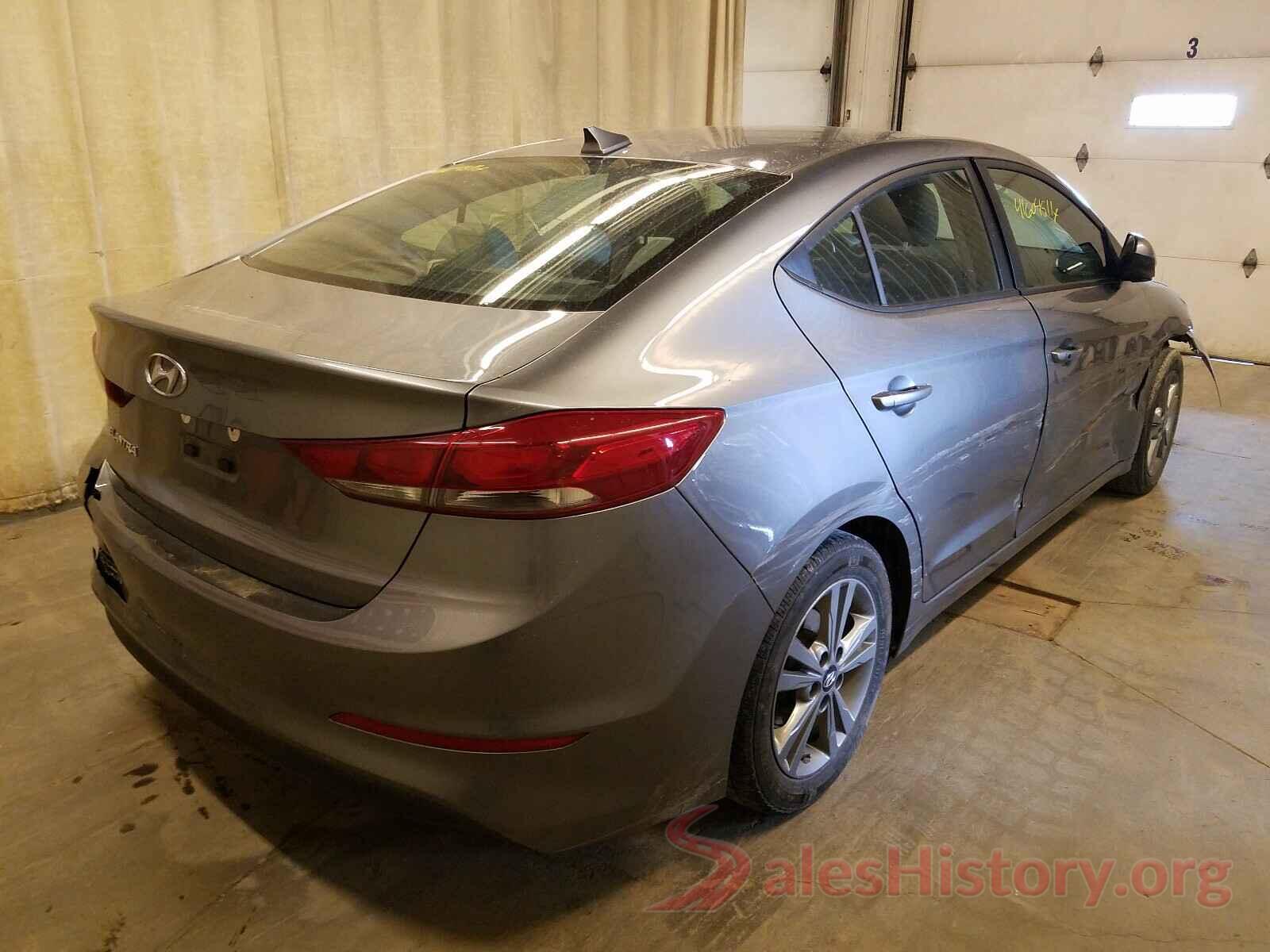 5NPD84LF7JH323256 2018 HYUNDAI ELANTRA